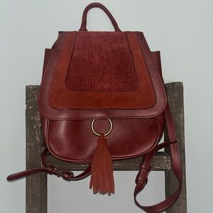 AE bag with shoulder straps
